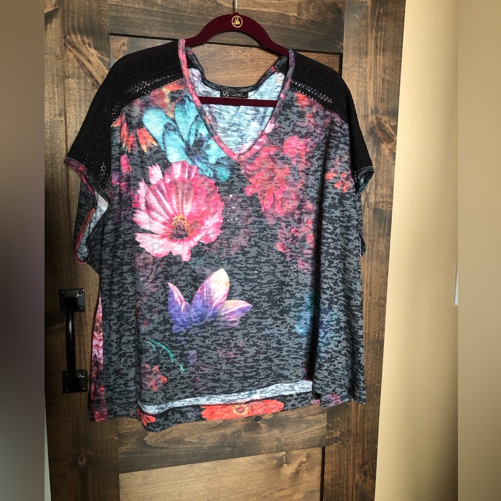 Embellished knit T shirt by Diane Gilman